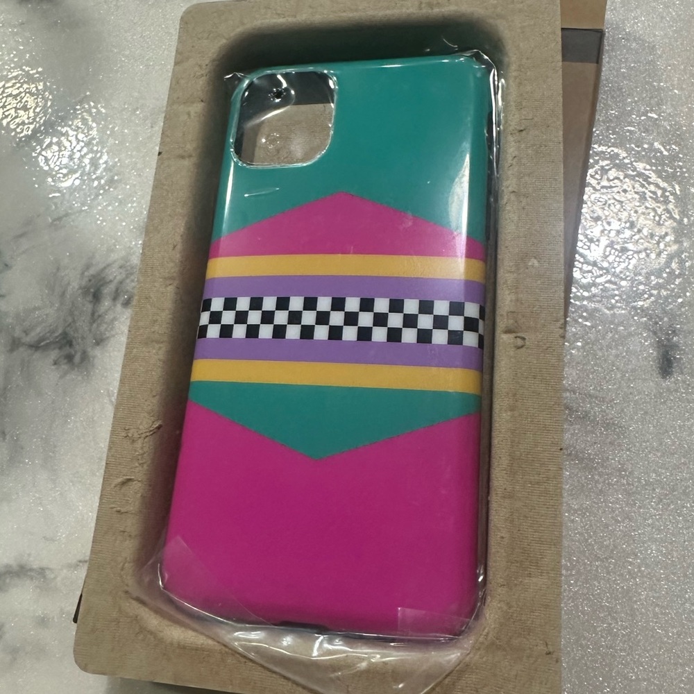 Casely Phone Case set - Picture 6 of 7